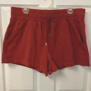 CALIA SIZE LARGE RUST SHORTS